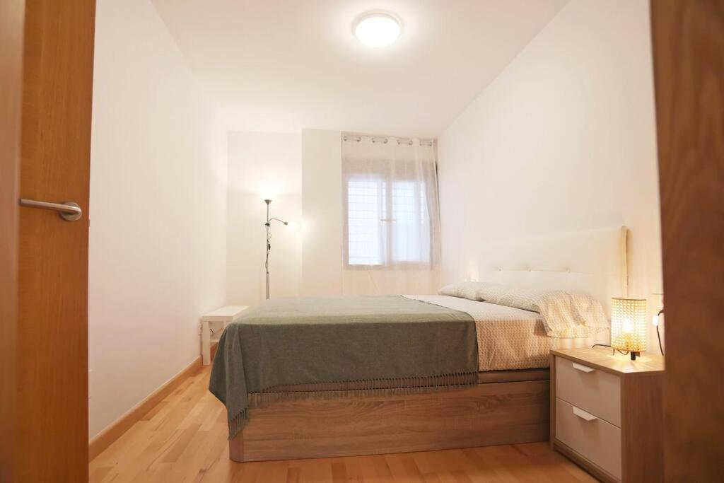 Casa Fenicia - Cosy Apartment With Free Private Parking Málaga Buitenkant foto